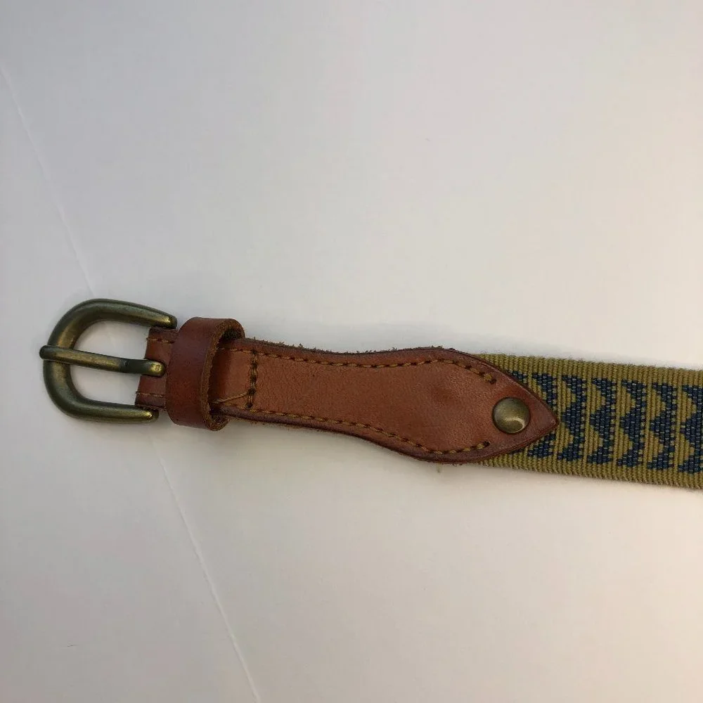 Levi's Vintage Boho Southwestern Buckle Leather Belt Western Country Classic